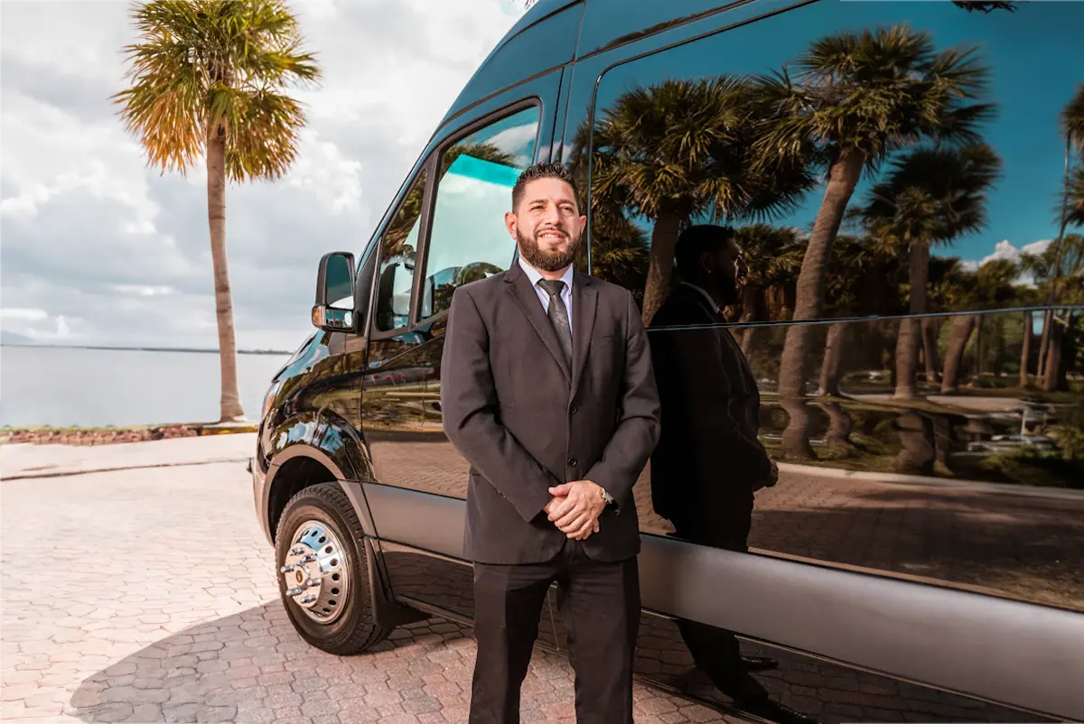 Elegant Limo Service in Miami for Luxury Transportation